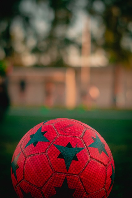 出姆巴佩不 出姆巴佩不